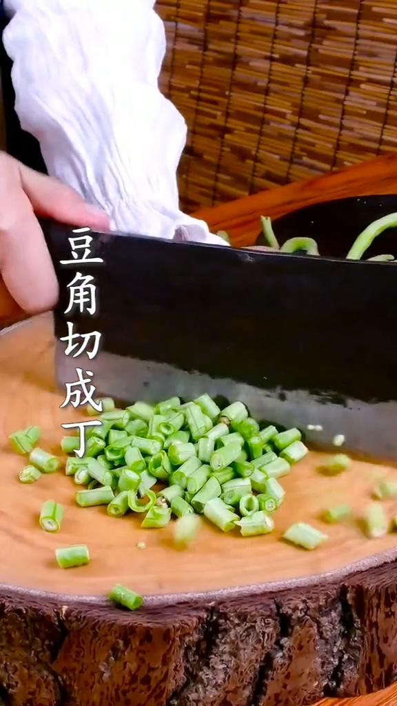肉末豆角的做法-咸鮮味炒菜譜-易網健康養生網 肉末豆角的做法-咸鮮味炒菜譜