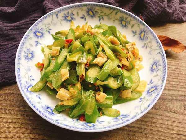 辣炒廣荷的做法-香辣味炒菜譜