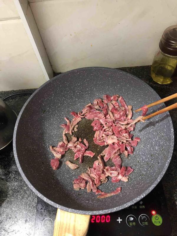 青椒炒牛肉的做法-香辣味炒菜譜
