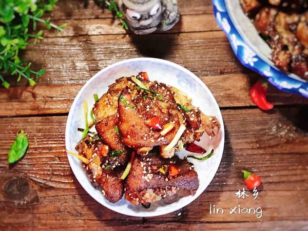 脆皮豬蹄的做法-香辣味炸菜譜