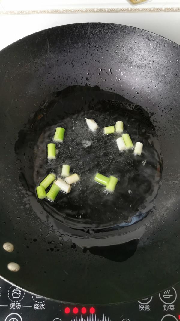 角瓜炒蝦米的做法-咸鮮味炒菜譜