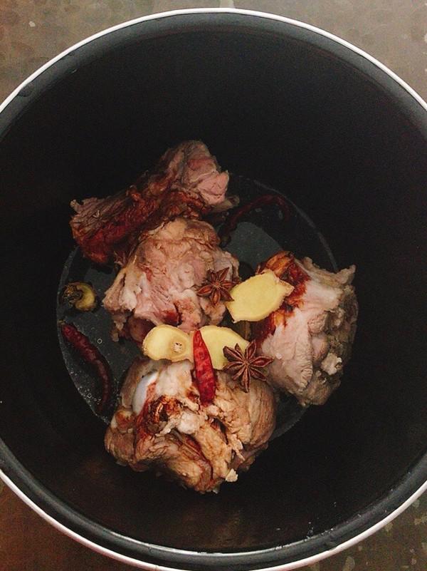 醬豬骨豆干的做法-醬香味煮菜譜