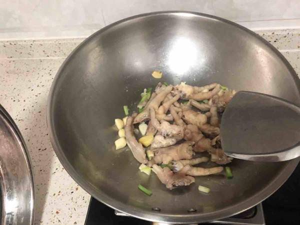 紅燒雞爪的做法-家常味燒菜譜