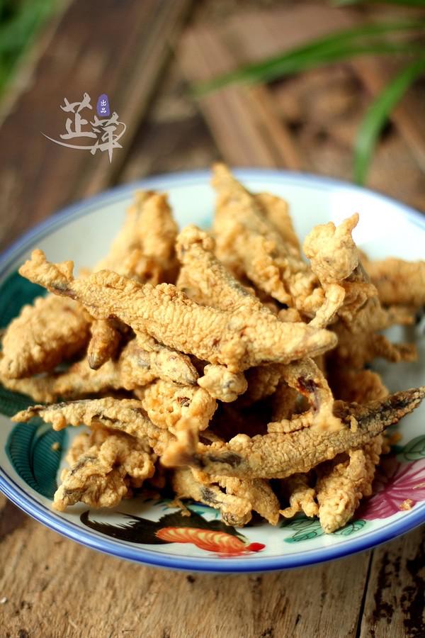香酥多春魚的做法-家常味炸菜譜
