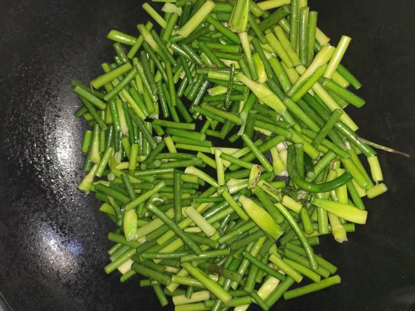 蒜薹炒雞蛋的做法-咸鮮味炒菜譜-易網健康養生網 蒜薹炒雞蛋的做法-咸鮮味炒菜譜