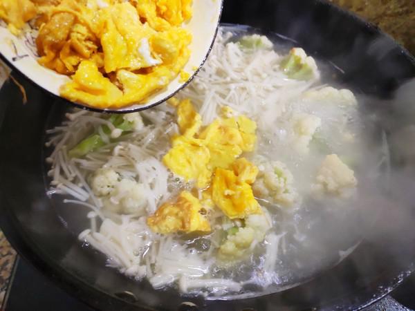 有機花菜雞蛋湯的做法-咸鮮味煮菜譜