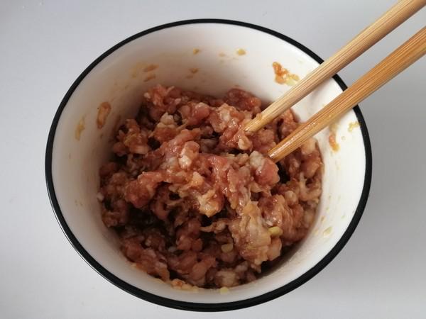 油豆腐釀肉的做法-家常味蒸菜譜
