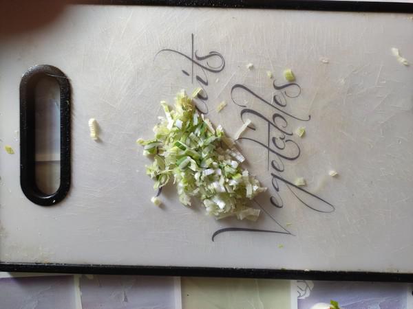 豆腐丸子的做法-咸鮮味炸菜譜