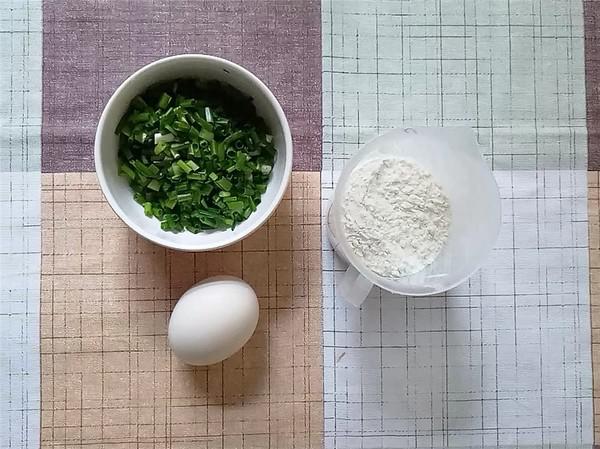 香蔥雞蛋餅的做法-蔥香味煎菜譜