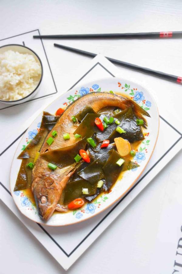 海帶燉魚的做法-咸鮮味燉菜譜