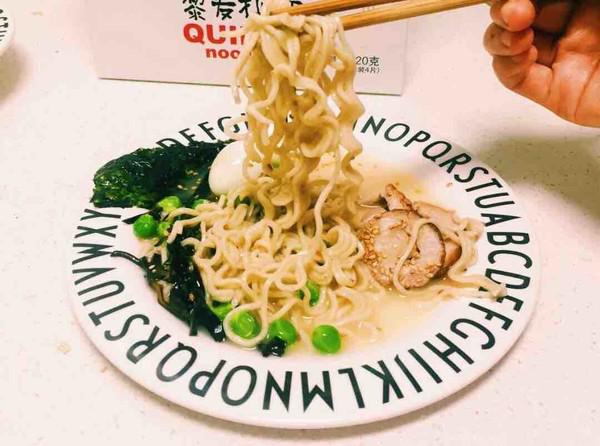 寶寶輔食之日式叉燒肉藜麥拉面的做法-咸鮮味煮菜譜