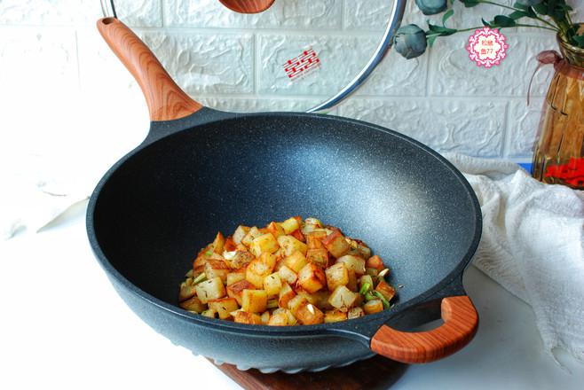孜然土豆粒的做法-家常味炒菜譜