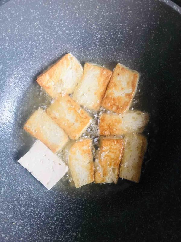 紅燒帶魚豆腐的做法-醬香味煎菜譜