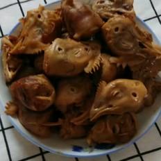燉雞頭的做法-家常味燉菜譜