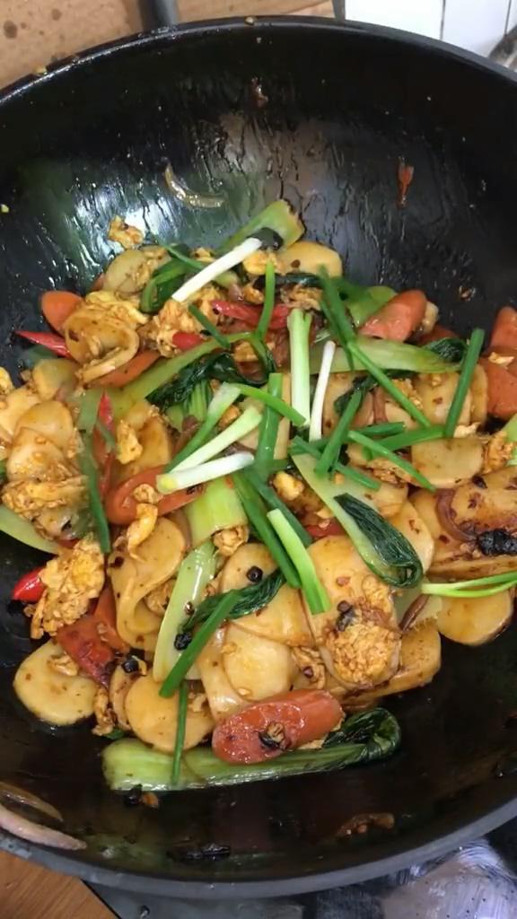 家常炒年糕的做法-家常味炒菜譜