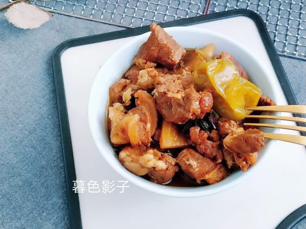 牛氣沖天紅燒牛肉的做法-家常味燉菜譜-易網(wǎng)健康養(yǎng)生網(wǎng) 牛氣沖天紅燒牛肉的做法-家常味燉菜譜