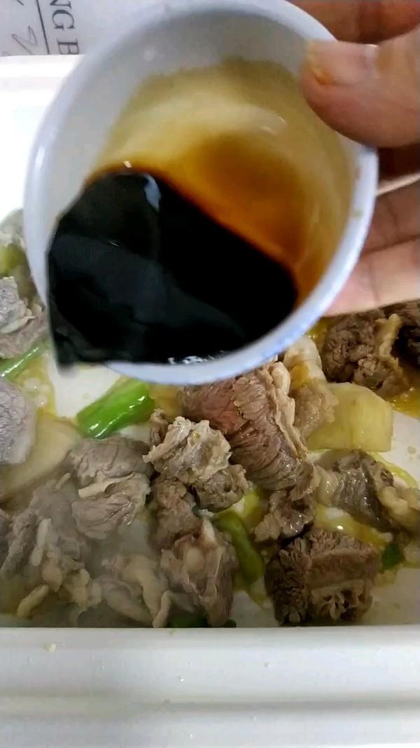 牛氣沖天紅燒牛肉的做法-家常味燉菜譜-易網(wǎng)健康養(yǎng)生網(wǎng) 牛氣沖天紅燒牛肉的做法-家常味燉菜譜