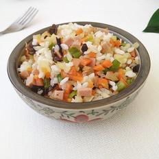 牛肉腸時蔬炒飯的做法-咸鮮味炒菜譜