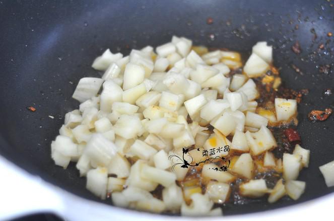 香辣藕丁的做法-香辣味炒菜譜