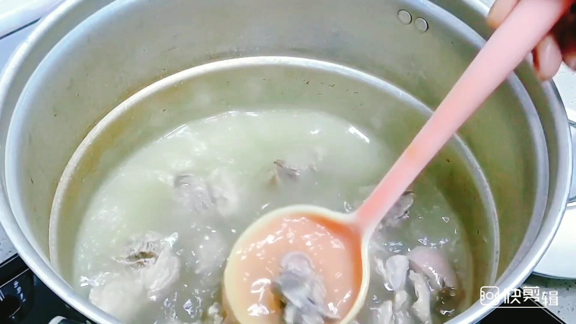 簡單版羊湯的做法-咸鮮味煮菜譜