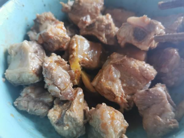 土豆燒排骨的做法-家常味燒菜譜