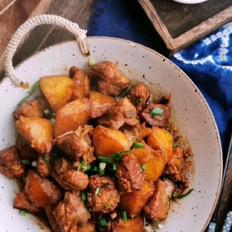 土豆燒排骨的做法-家常味燒菜譜