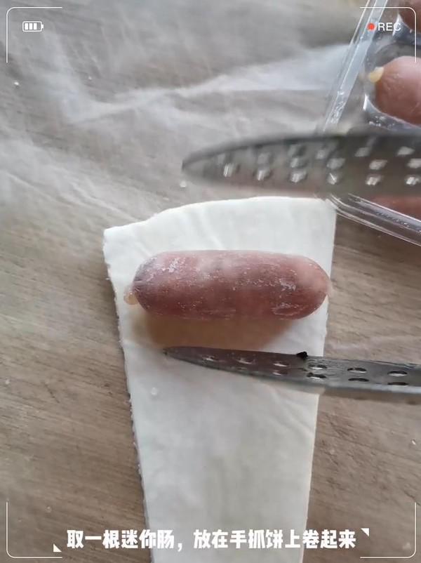 香腸酥皮卷的做法-家常味烤菜譜