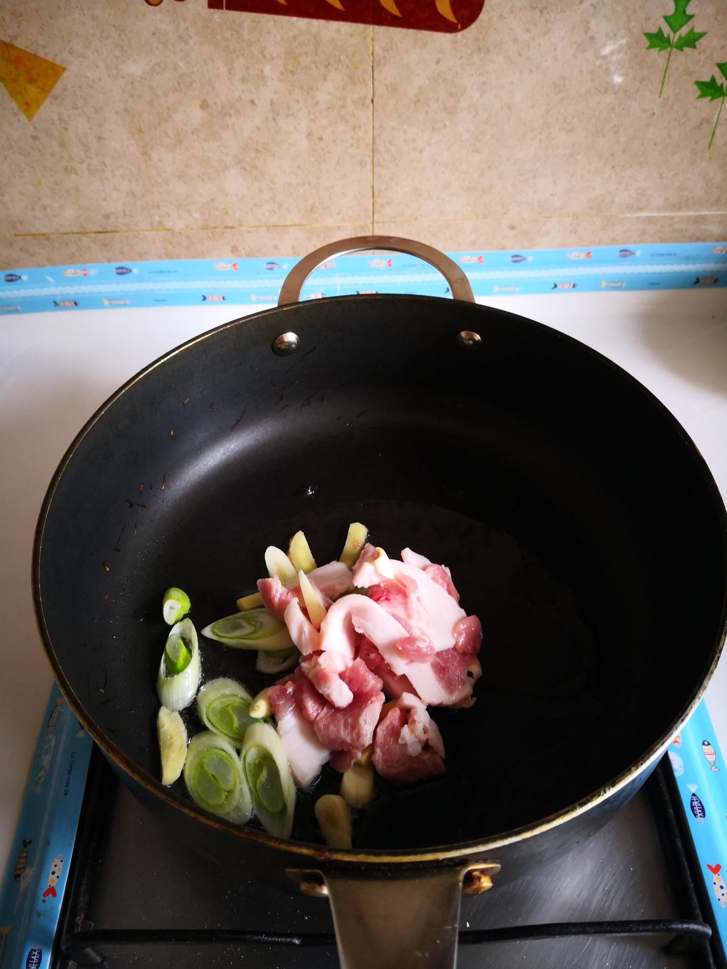 香菇大白菜的做法-家常味燉菜譜