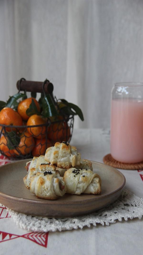 香腸酥皮卷的做法-家常味烤菜譜