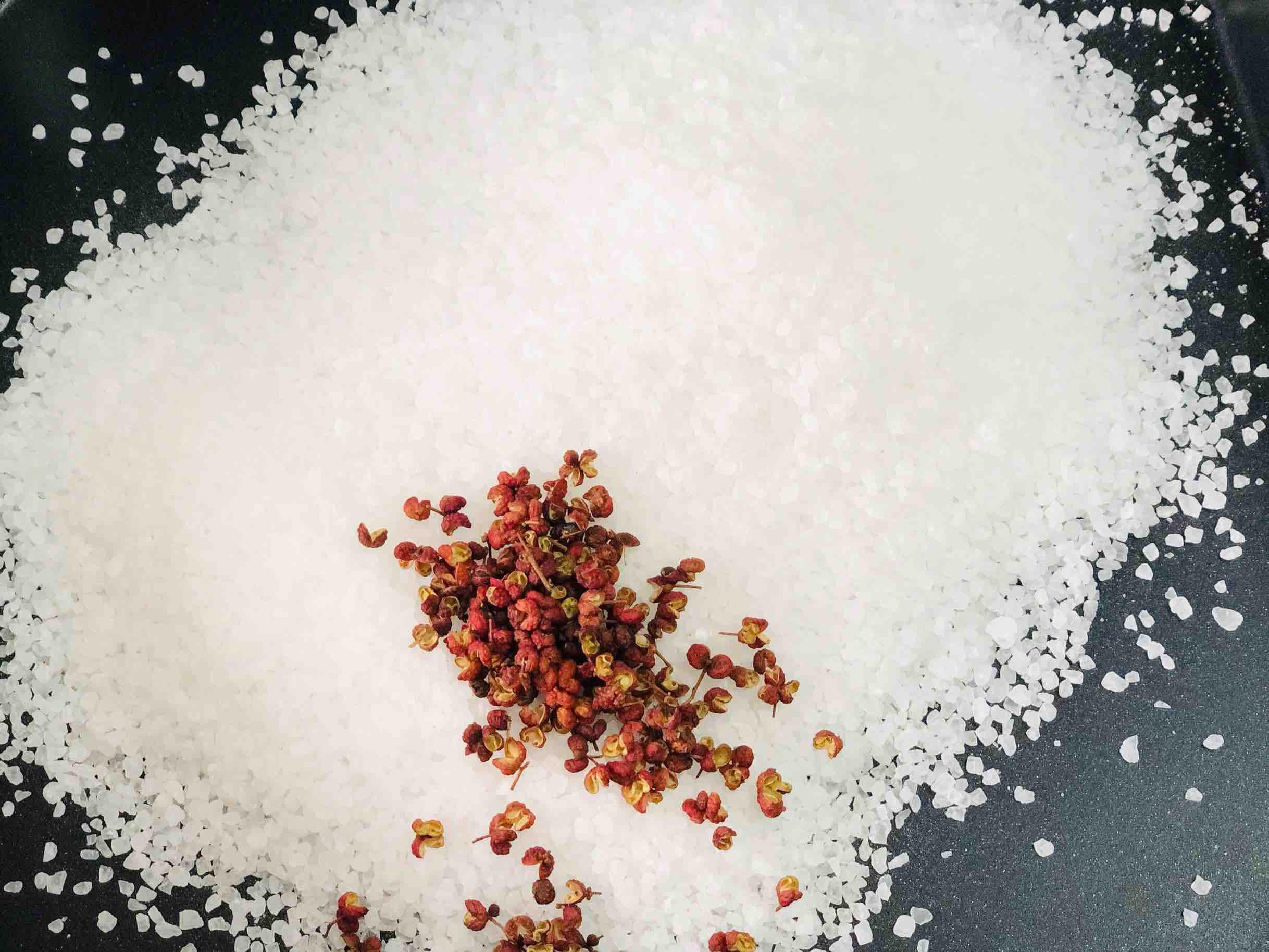 鹽焗大蝦的做法-咸鮮味焗菜譜