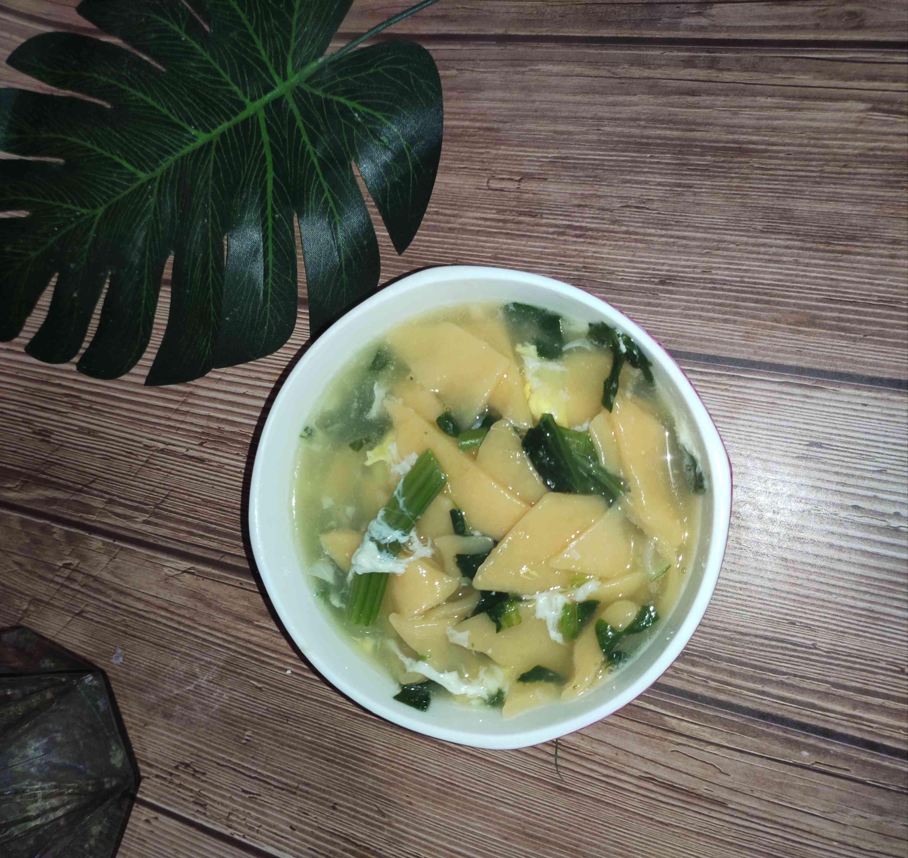 蔬菜面片湯的做法-咸鮮味煮菜譜