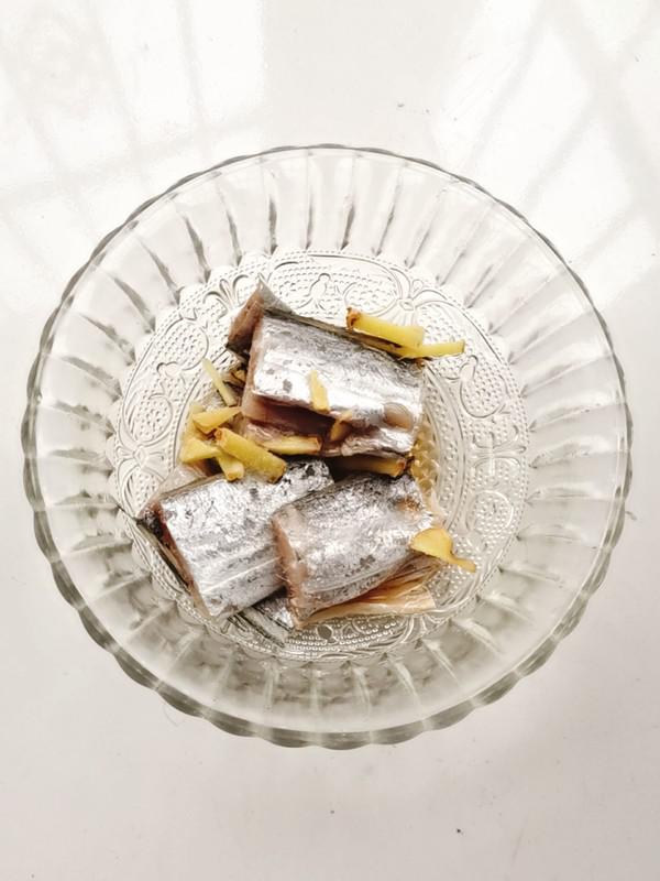 蔥油帶魚的做法-蔥香味煎菜譜