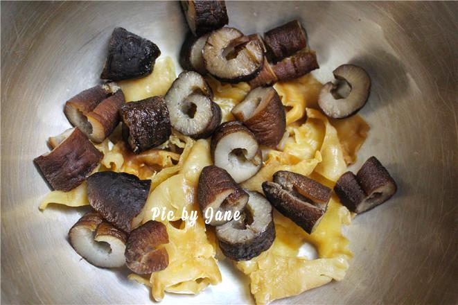 佛跳墻蓋飯的做法-家常味燜菜譜