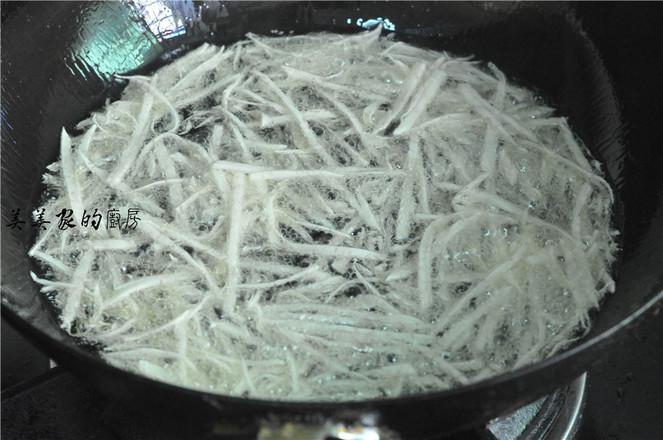 酥香香芋絲的做法-咸鮮味炸菜譜