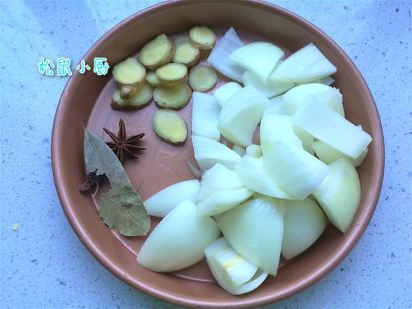 雞翅燜鍋的做法-家常味燜菜譜-易網健康養生網 雞翅燜鍋的做法-家常味燜菜譜