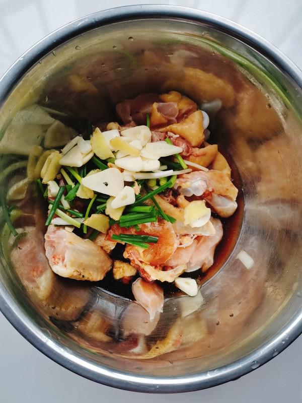 花菇火腿蒸雞的做法-咸鮮味蒸菜譜