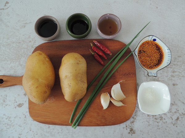 涼拌土豆片的做法-家常味拌菜譜