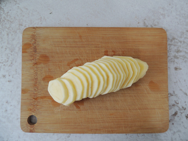 涼拌土豆片的做法-家常味拌菜譜