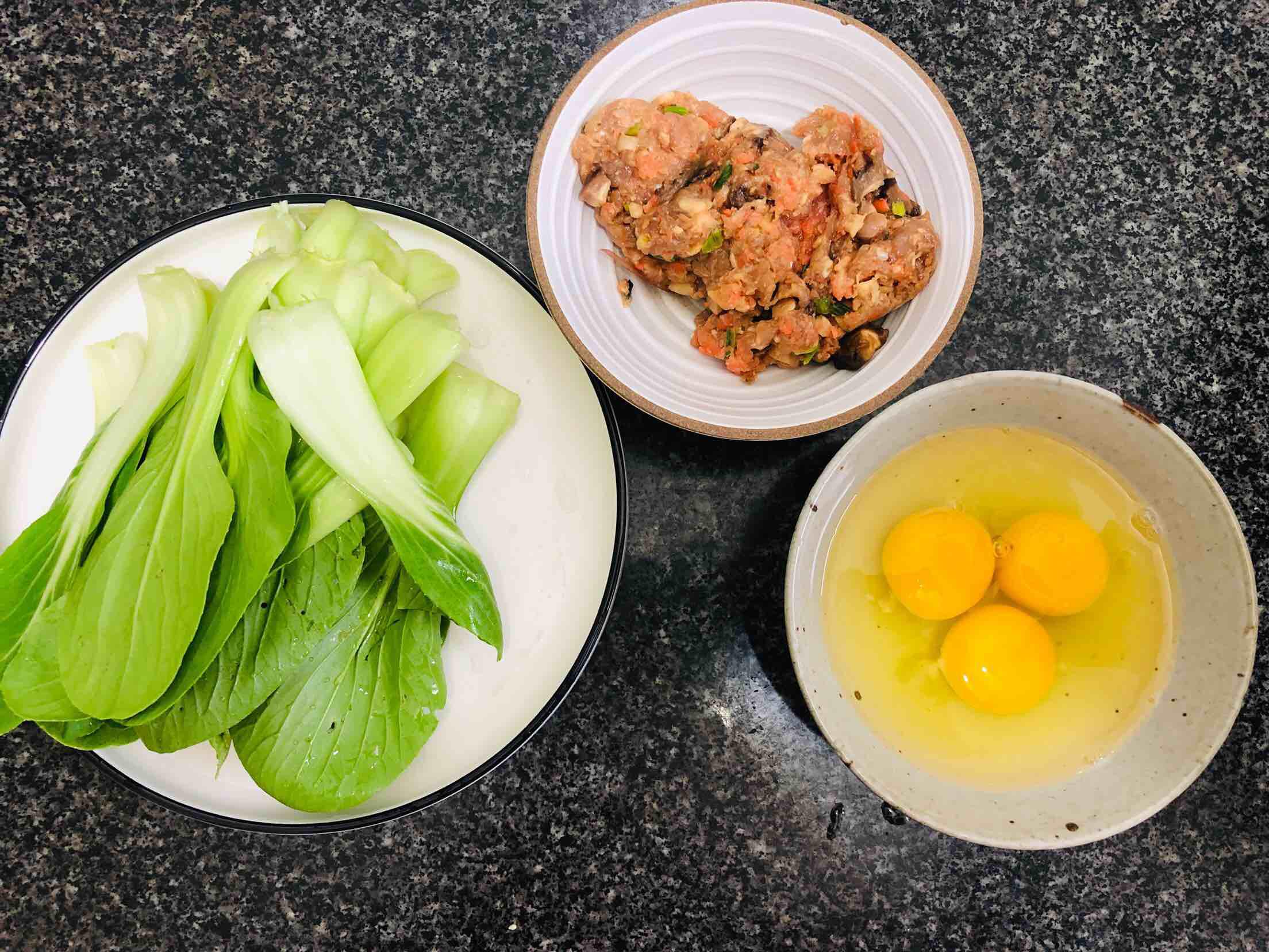 年夜飯之豬肉雞蛋卷的做法-家常味蒸菜譜
