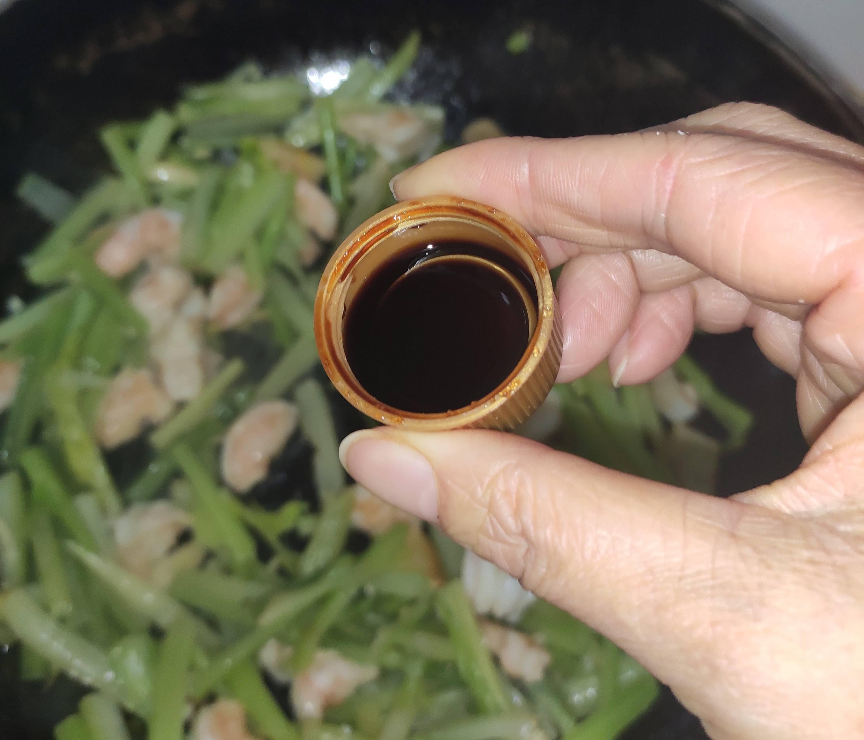 芹菜蝦仁的做法-咸鮮味炒菜譜