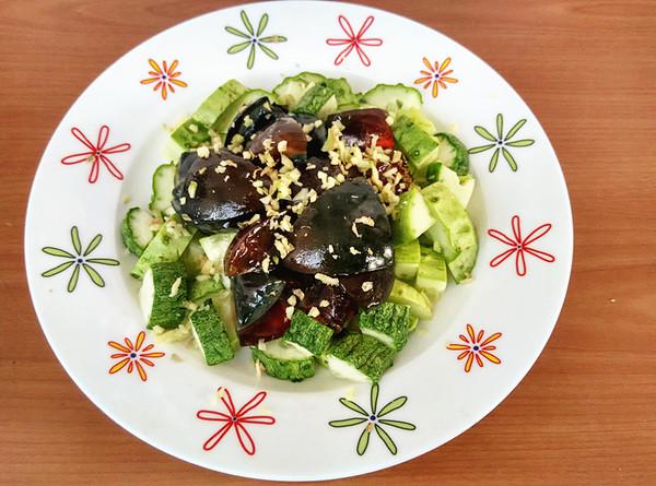 涼拌皮蛋黃瓜的做法-家常味拌菜譜