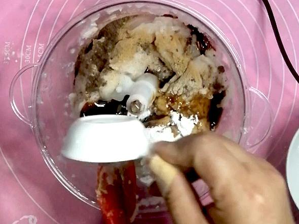 自制魚丸的做法-咸鮮味煮菜譜