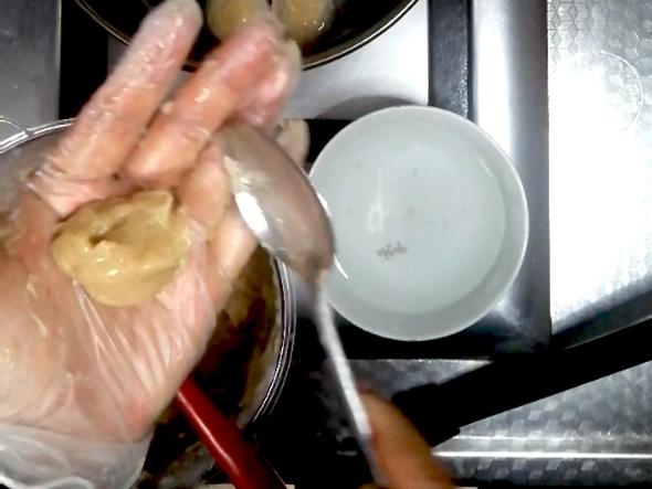 自制魚丸的做法-咸鮮味煮菜譜