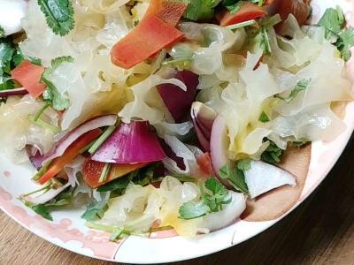 涼拌鮮銀耳的做法-酸甜味拌菜譜