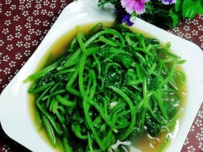 蒜香小菠菜的做法-家常味炒菜譜