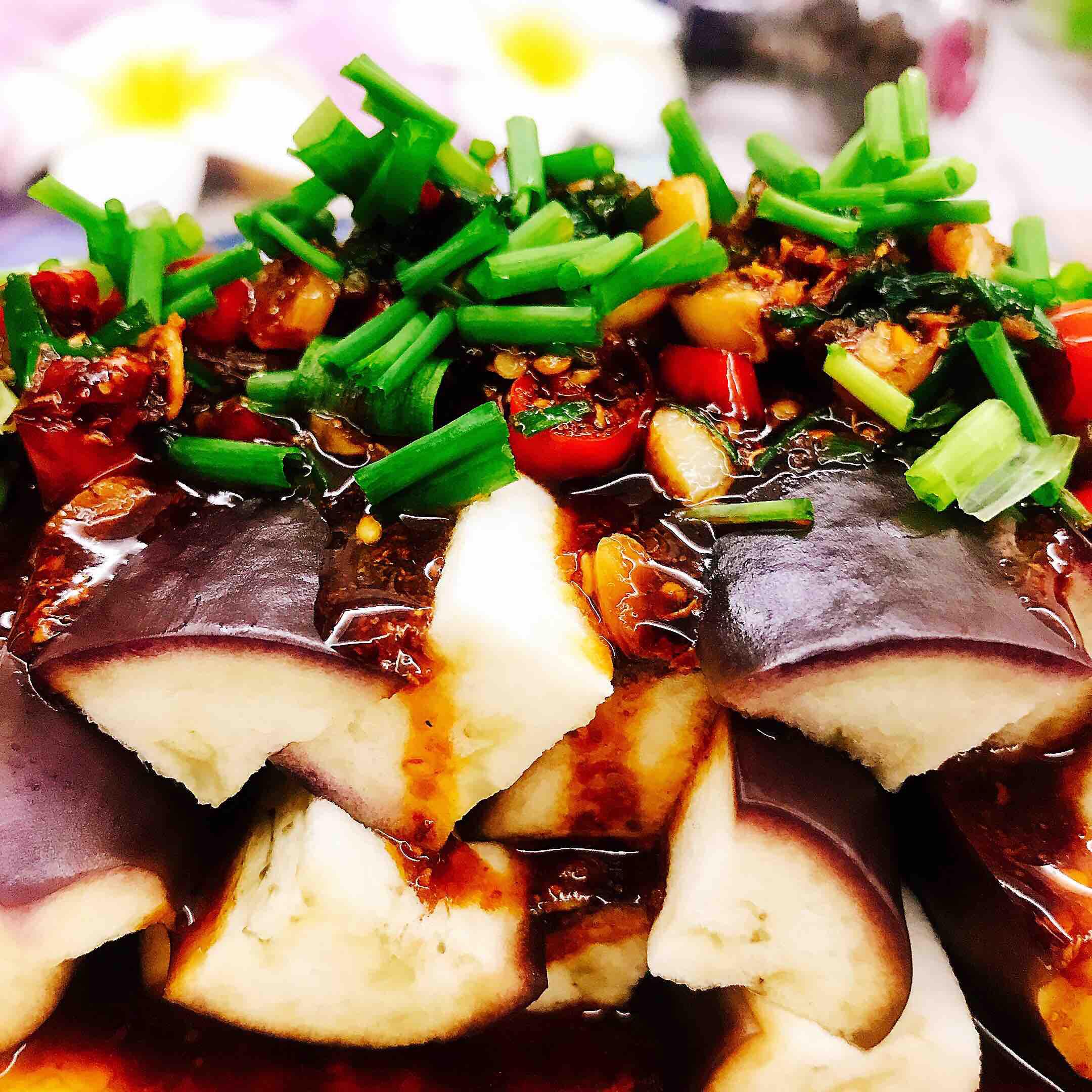 涼拌黑茄的做法-麻辣味蒸菜譜