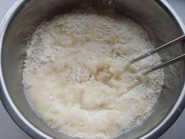 香腸糖果的做法-家常味炸菜譜