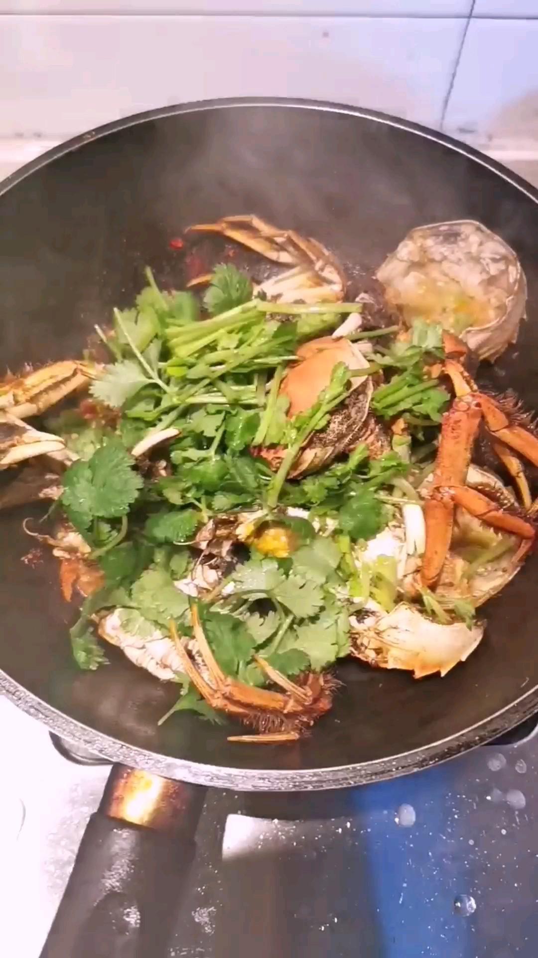 香辣蟹的做法-家常味炒菜譜
