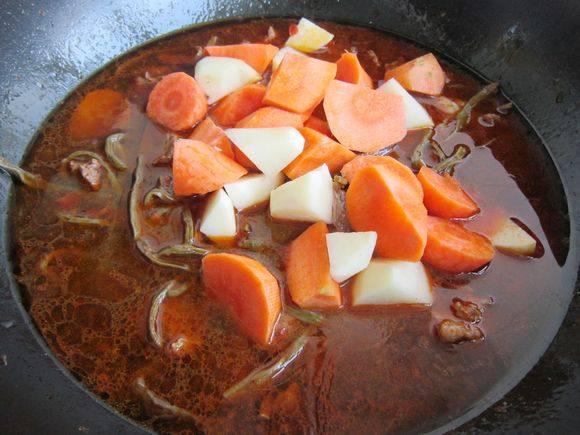 薩斯肯的做法-家常味燉菜譜