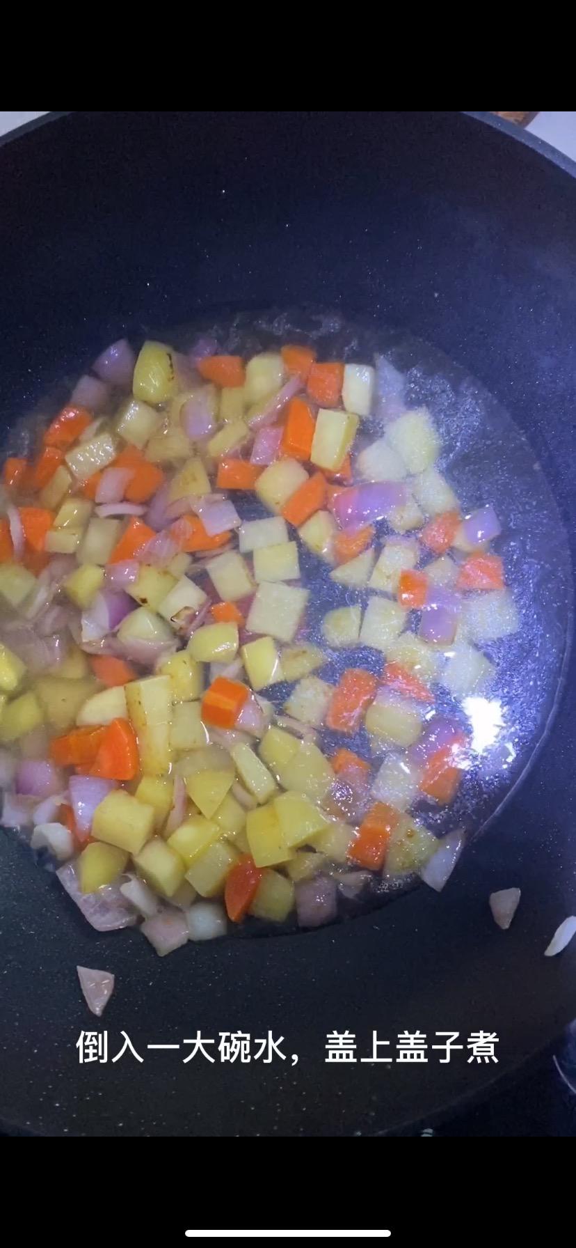 豬肉咖喱飯的做法-咖喱味煮菜譜